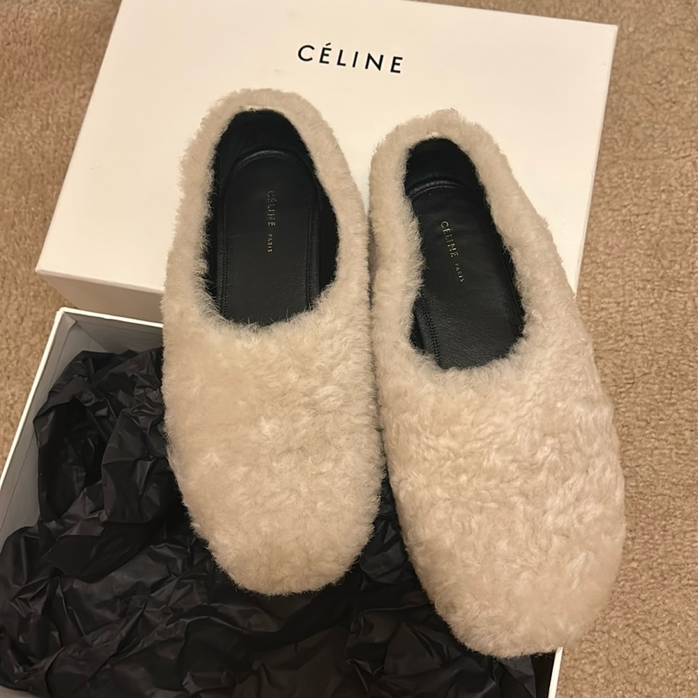 Old Celine furry slip on 35.5